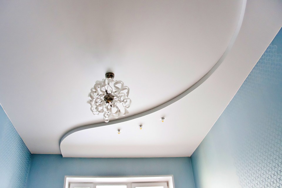 Заказать двухуровневый потолок в г. Приозерск